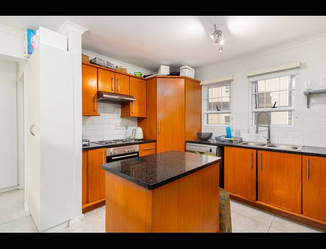 2 BEDROOM APARTMENT FOR SALE IN CENTURY CITY